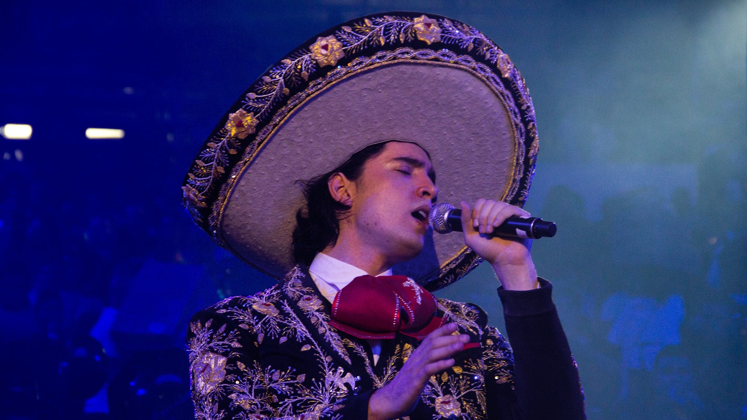 Alex Fernandez at SAHARA THEATRE AT SAHARA LAS VEGAS