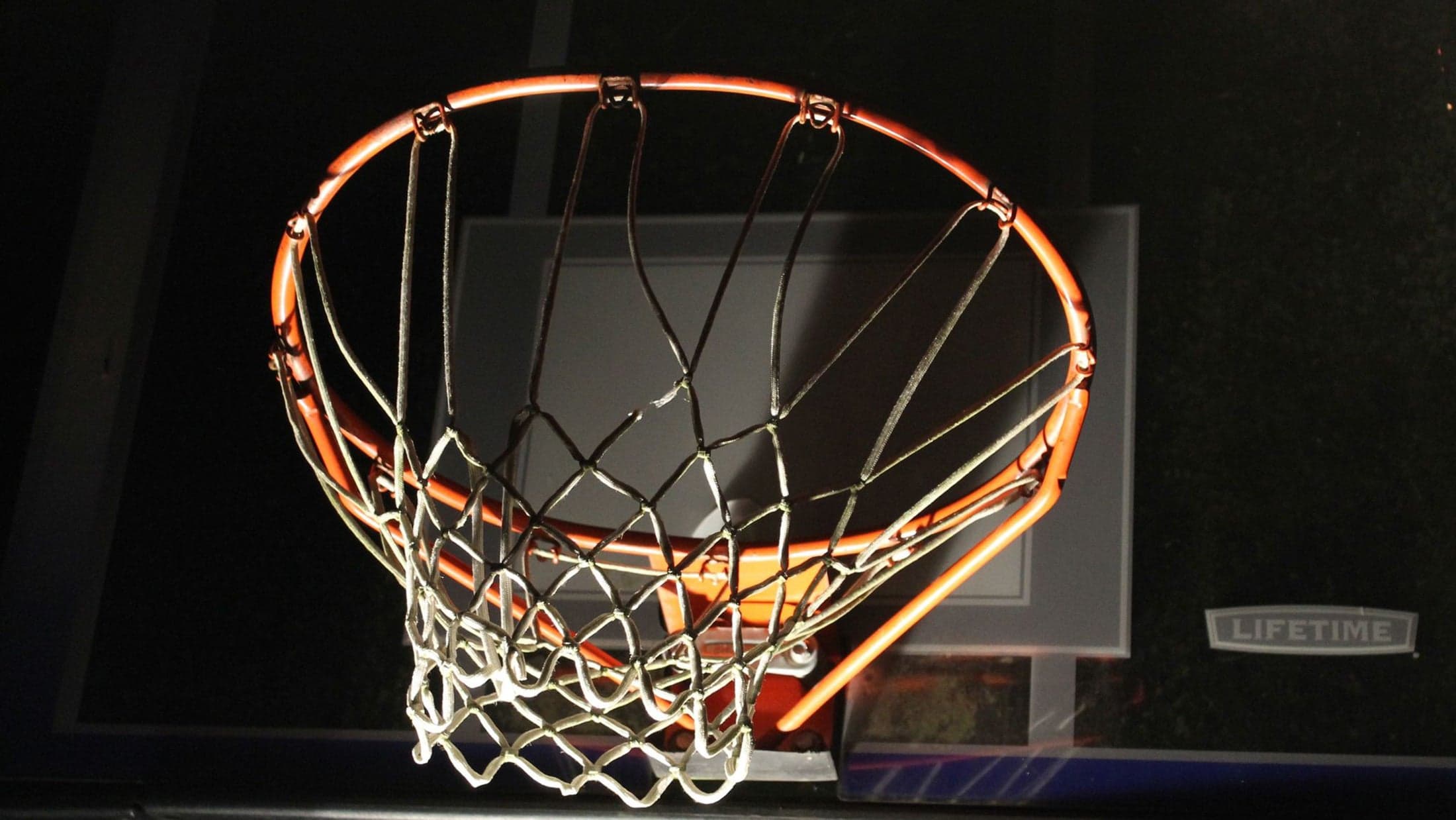 UNLV Rebels Mens Basketball vs. Utah Utes Mens Basketball at Thomas & Mack Center